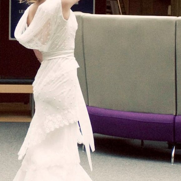 Amazing Cymbeline Fatima Wedding Dress! - Picture 5 of 8